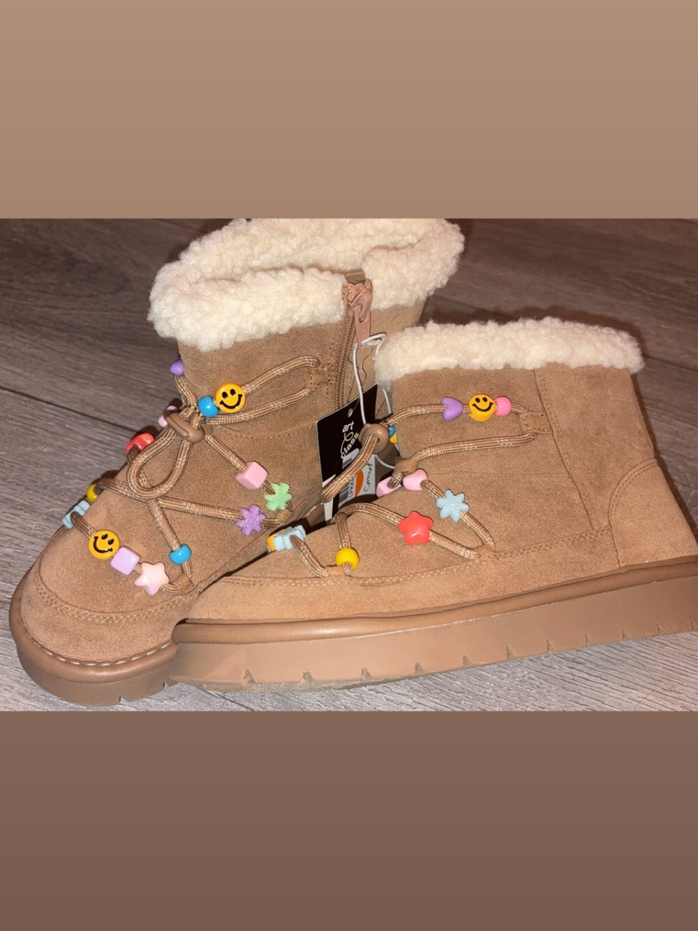 Art Class Girls Char Ankle Boots Faux Suede Lined Tan Size 2 Beaded New w Tags